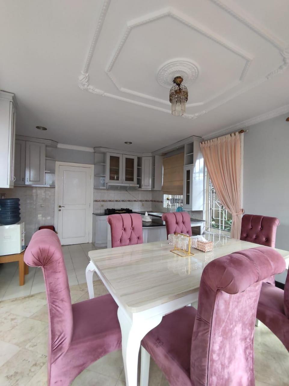 Vila Princess,Sentul 4Bedroom Dan Tenda Camping,Private Pool, Tenis Meja, Mini Billiard, Karaoke, Ayunan,Bbq, 08Satu3 80Satu6 4Satu5Satu Bogor Exteriér fotografie