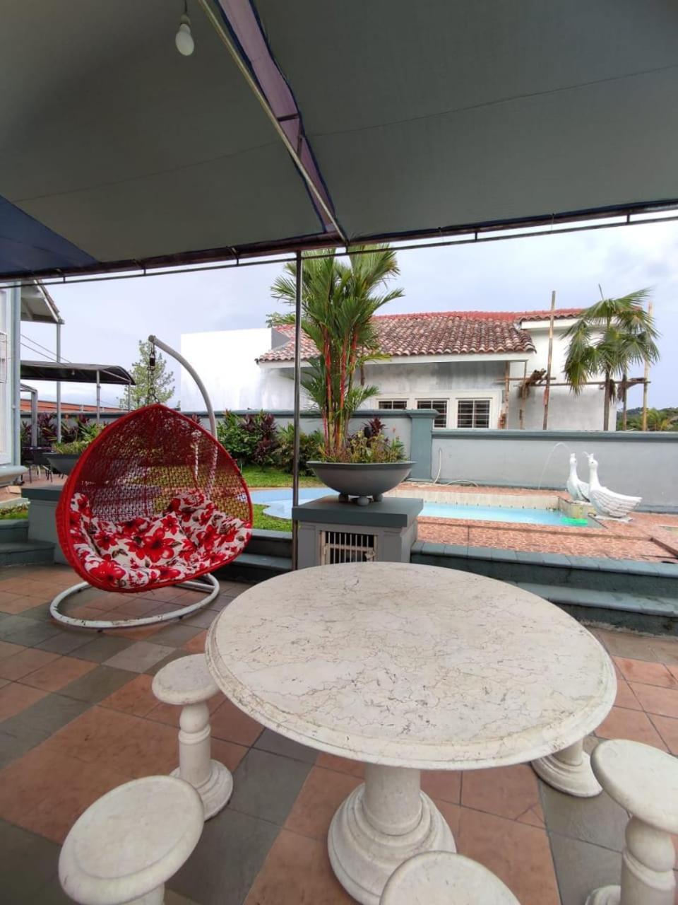 Vila Princess,Sentul 4Bedroom Dan Tenda Camping,Private Pool, Tenis Meja, Mini Billiard, Karaoke, Ayunan,Bbq, 08Satu3 80Satu6 4Satu5Satu Bogor Exteriér fotografie